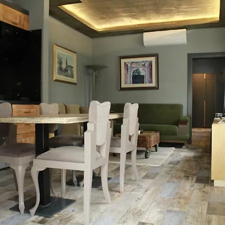 Cozy Garden Flat By Summitvista Istambul