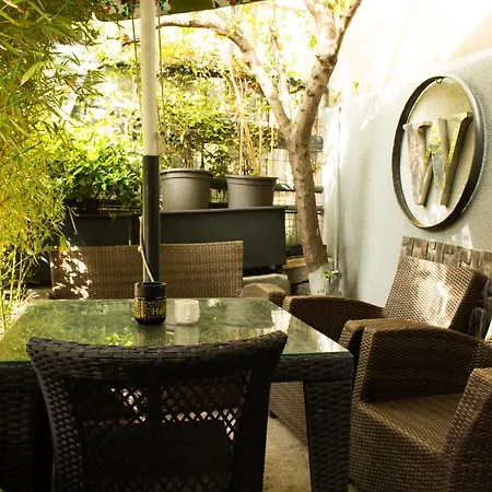 Cozy Garden Flat By Summitvista