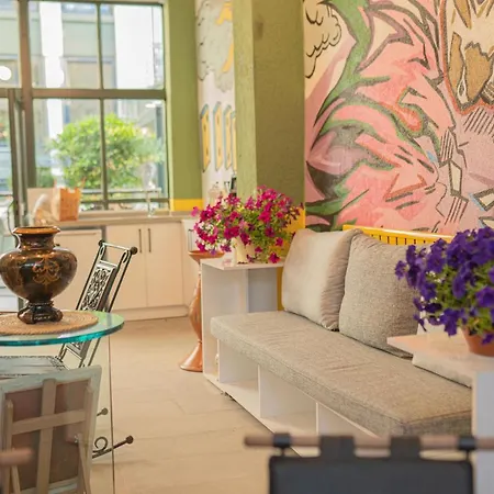 Cozy Garden Flat By Summitvista بيت للعطل